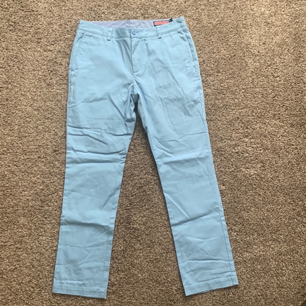 Men’s Vineyard Vines Slim Fit Pants. 33 x 32.